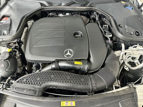 Used 2023 Mercedes-Benz E 350 4MATIC Sedan image 34