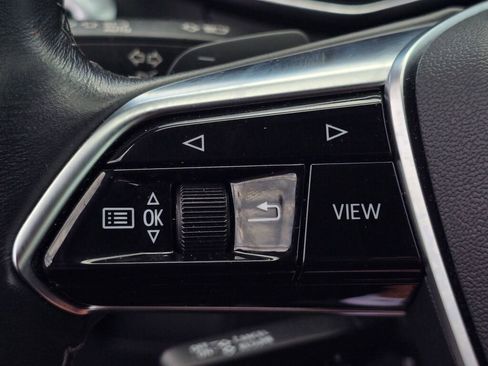 Used 2024 Audi A6 Premium Plus image 27