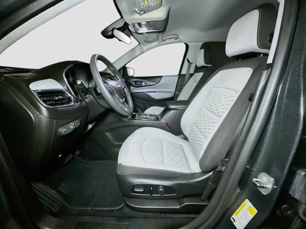 Used 2021 Chevrolet Equinox LS w/ LS Convenience Package AWD/4WD image 21