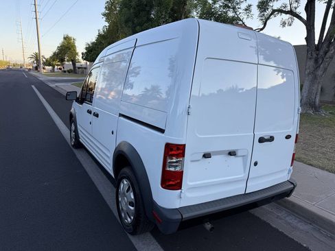 Used 2011 Ford Transit Connect XL FWD image 8