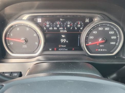 Used 2021 Chevrolet Silverado 2500 LTZ w/ LTZ Plus Package AWD/4WD image 15