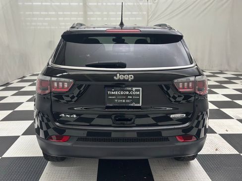 Used 2019 Jeep Compass Latitude w/ Popular Equipment Group image 6