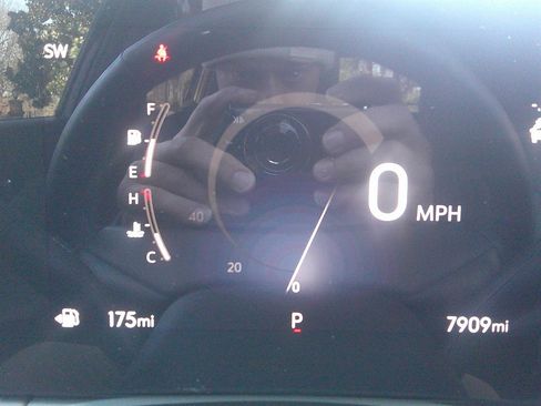 Used 2025 Buick Envista Avenir image 36