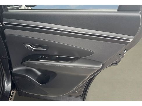 Used 2024 Hyundai Tucson Limited FWD image 20