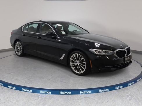 Certified 2023 BMW 540i xDrive w/ Convenience Package AWD/4WD image 3