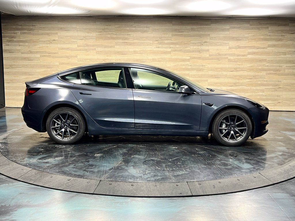 Used 2023 Tesla Model 3 Standard Range RWD image 17