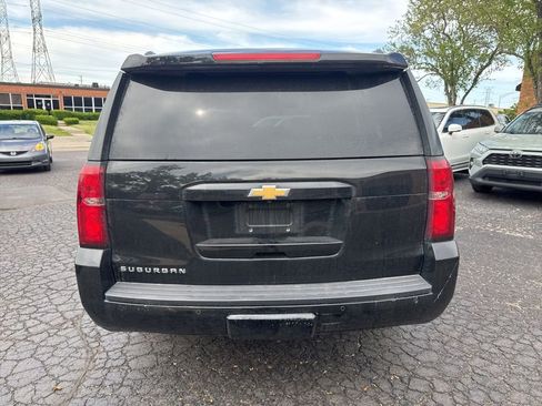 Used 2016 Chevrolet Suburban LT AWD/4WD image 5