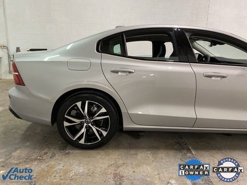 Used 2025 Volvo S60 B5 Core image 84