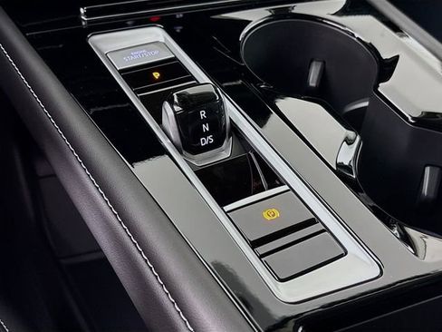 New 2026 Volkswagen Atlas SE image 18