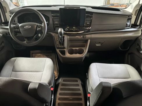 Used 2024 Ford Transit 350 XLT RWD image 20