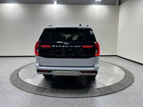 Certified 2025 Ford Expedition Max Platinum AWD/4WD image 8