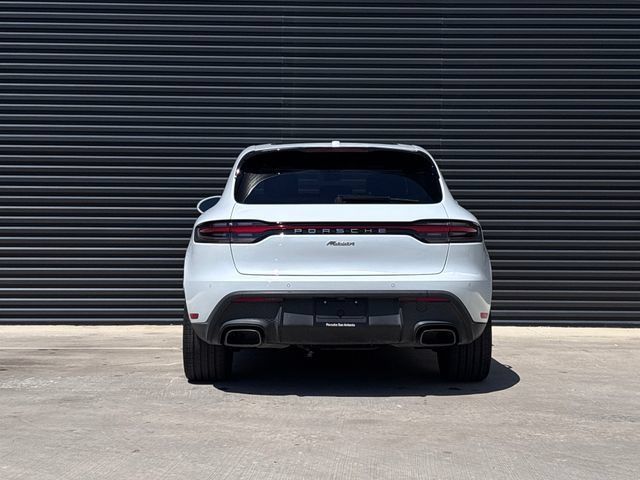 Certified 2024 Porsche Macan AWD/4WD image 6