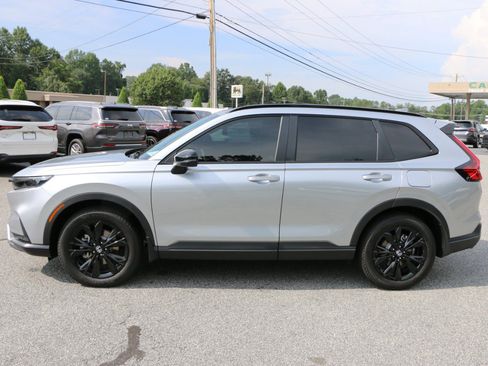 Used 2026 Honda CR-V Sport Touring image 2