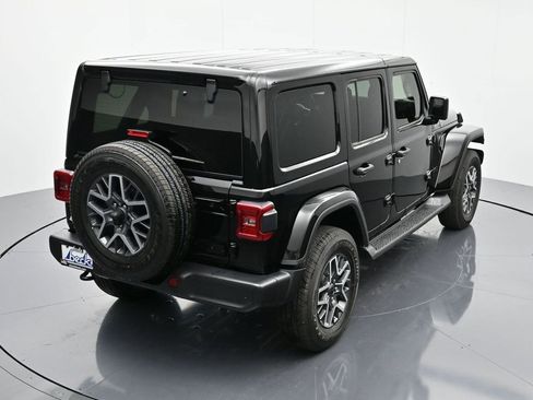 New 2025 Jeep Wrangler Unlimited Sahara image 36