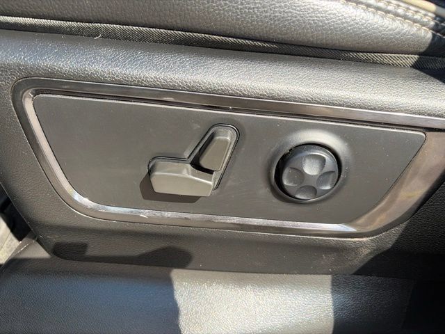 Used 2023 RAM 1500 Limited AWD/4WD image 17