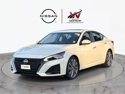 Certified 2025 Nissan Altima 2.5 SL FWD image 4
