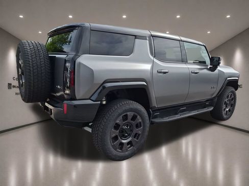 New 2026 GMC Hummer EV 3X w/ Carbon Fiber Edition Package AWD/4WD image 10