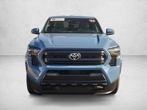 Certified 2026 Toyota Tacoma SR5 AWD/4WD image 2