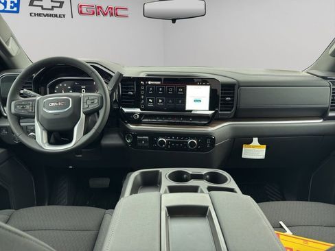 New 2026 GMC Sierra 1500 Elevation image 11