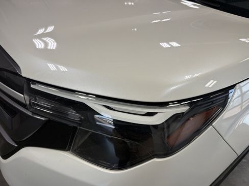 Certified 2025 Subaru Forester Premium AWD/4WD image 6