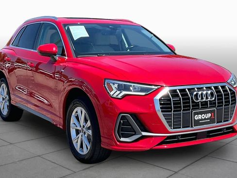 Used 2024 Audi Q3 2.0T Premium AWD/4WD image 3