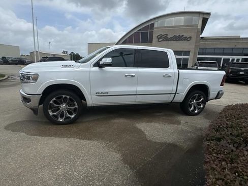 Used 2019 RAM 1500 Limited RWD image 8
