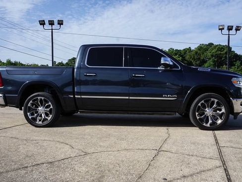 Used 2019 RAM 1500 Limited AWD/4WD image 3