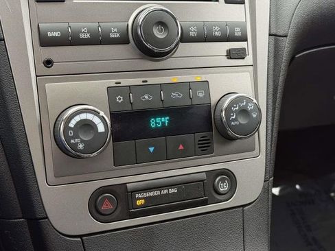 Used 2011 Chevrolet Malibu LTZ image 25