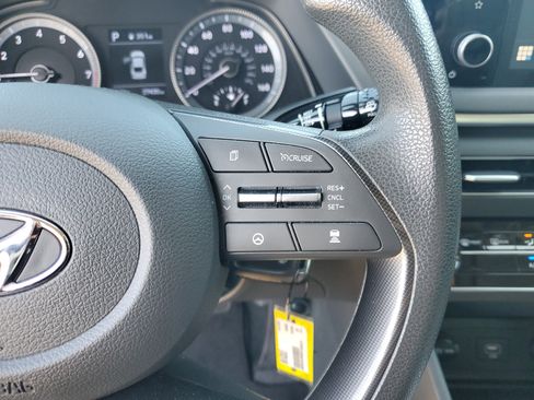 Used 2022 Hyundai Sonata SE image 17