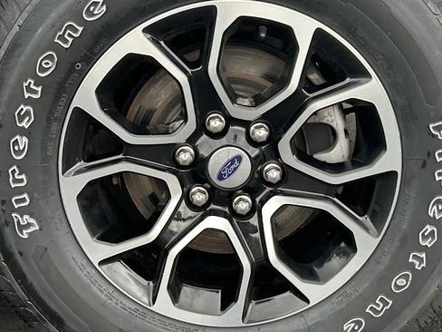 Used 2022 Ford Expedition Max XLT image 40