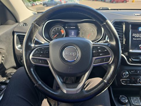 Used 2020 Jeep Cherokee Limited AWD/4WD image 20