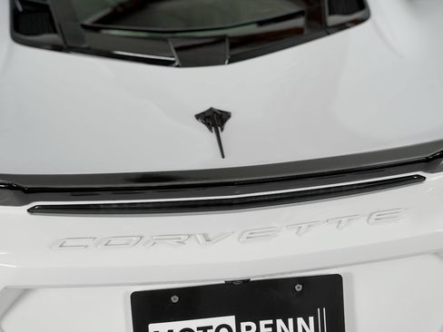 Used 2024 Chevrolet Corvette Stingray Premium Cpe w/ Stealth Interior Trim Package RWD image 21