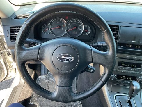 Used 2006 Subaru Outback 2.5i Limited AWD/4WD image 17