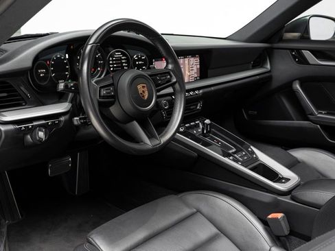 Used 2020 Porsche 911 Carrera 4S w/ Sport Package AWD/4WD image 2