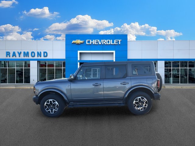 Used 2024 Ford Bronco Outer Banks AWD/4WD image 6