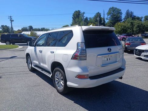 Used 2022 Lexus GX 460 image 4