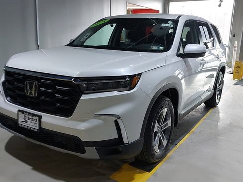 Used 2024 Honda Pilot EX-L image 18