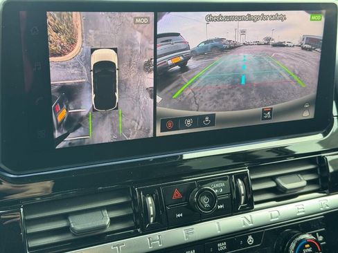 New 2026 Nissan Pathfinder SL image 22