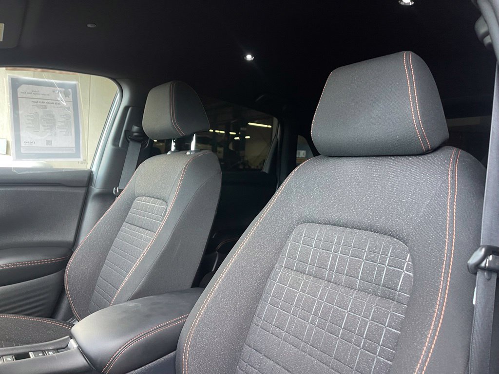 Used 2025 Honda HR-V Sport image 10