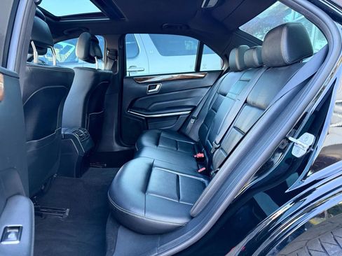 Used 2014 Mercedes-Benz E 350 4MATIC Sedan image 29
