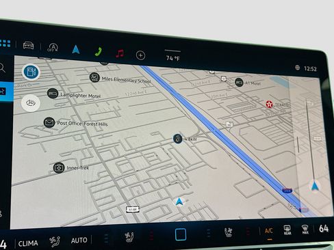 New 2026 Volkswagen Tiguan SEL R-Line image 33