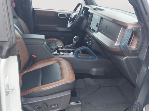 Used 2023 Ford Bronco Outer Banks image 32