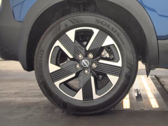 Used 2026 Nissan Kicks SR AWD/4WD image 21