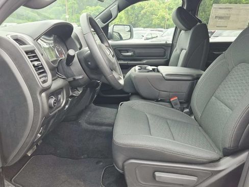 New 2026 RAM 1500 Express AWD/4WD image 16
