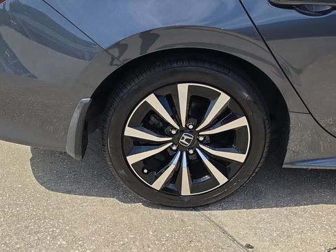 Used 2023 Honda Civic EX image 5
