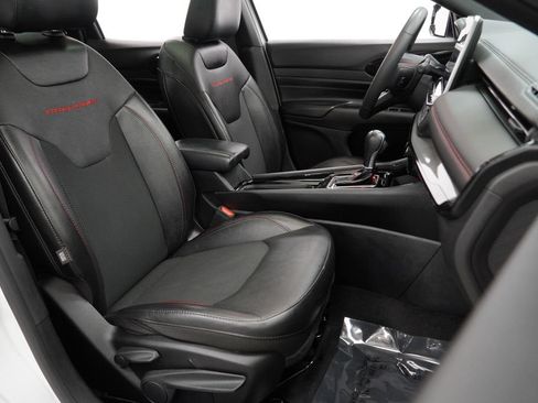 Used 2023 Jeep Compass Trailhawk w/ Sun and Sound Group AWD/4WD image 48