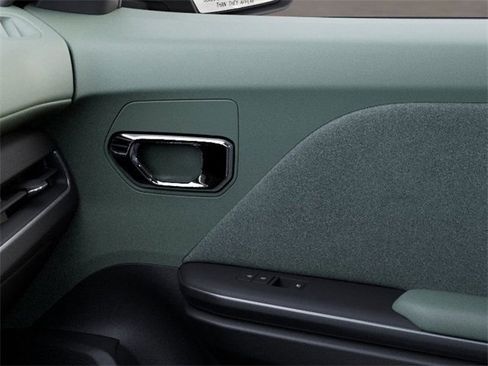 New 2025 Kia K4 EX image 30