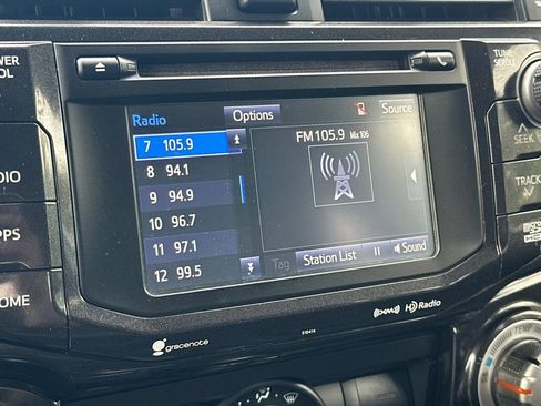 Used 2019 Toyota 4Runner TRD Off-Road Premium AWD/4WD image 18