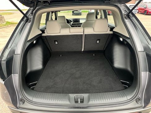 Used 2023 Honda HR-V LX image 31