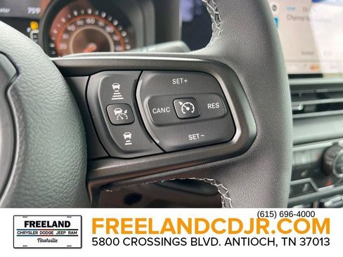 New 2025 Jeep Gladiator Sport image 12